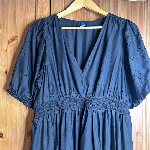 Old Navy Eyelet Puff Sleeve Midi Swing Dress Womens Large Black Prairie Romantic - Picture 6 of 11